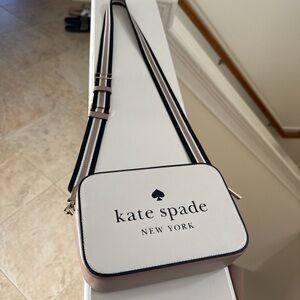 Kate Spade “Oh Snap” Crossbody Bag